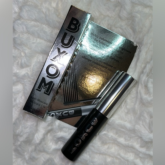 ⚡️PICK 3/$15 BUXOM Lash Mascara Mini in shade “Blackest Black” .10 fl oz NEW 🖤✨ - Picture 2 of 3
